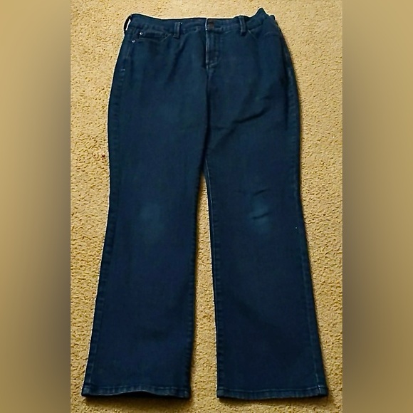 🔷 NYDJ Marilyn Straight 5 Pocket  Size 8 Dark Blue Denim Jeans. 32” Inseam. - Picture 1 of 8